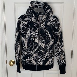 Lululemon hoody jacket, size 6